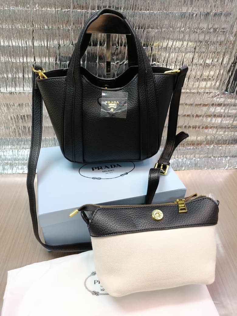 Black and white luxury style handbag