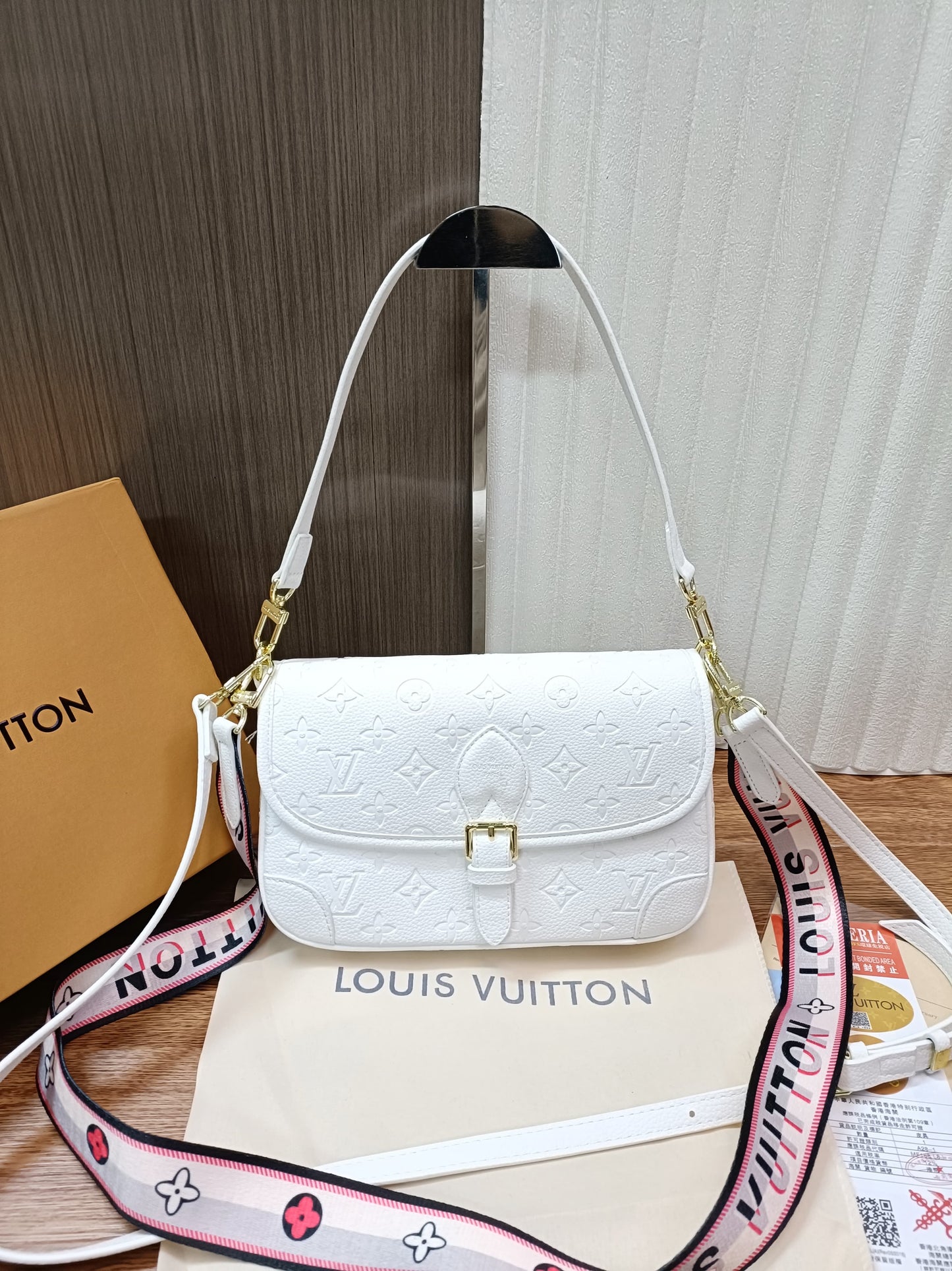 Shoulder Bag