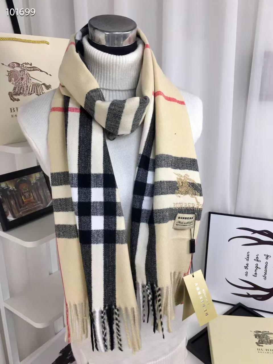Scarfs Tartan