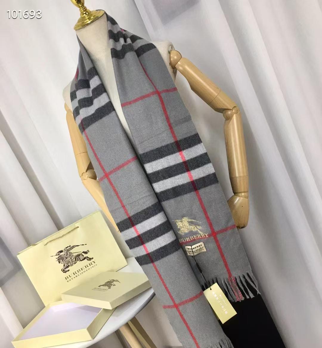 Scarfs Tartan